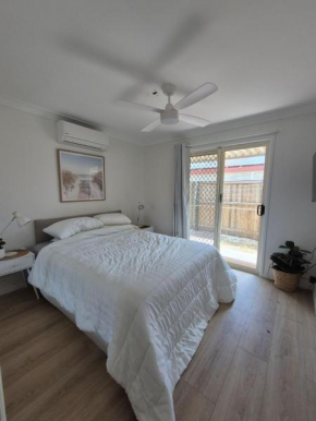 Shore Breeze Studio, Kingscliff